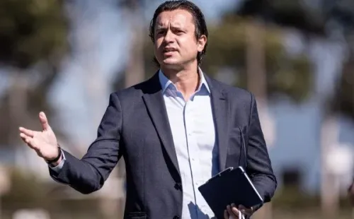 Encontro do presidente Sérgio Santos Rodrigues, na Toca da Raposa 2, em Belo Horizonte.  Foto: Gustavo Aleixo/Cruzeiro IMPORTANTE: Imagem destinada a uso institucional e divulgação, seu uso comercial está vetado incondicionalmente por seu autor e o Cruzeiro Esporte Clube. IMPORTANT: image intended for institutional use and distribution. Commercial use is prohibited unconditionally by its author and Cruzeiro Esporte Clube.