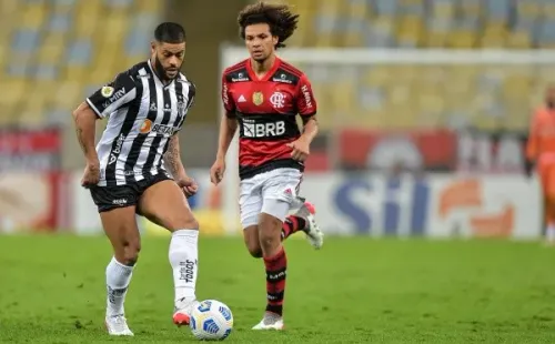 Atlético-MG não conseguiu ser efetivo contra o Flamengo (Foto: Thiago Ribeiro/AGIF)