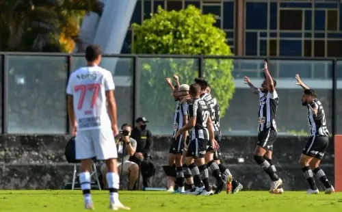 Foto: Thiago Ribeiro/AGIF – Rafael falou sobre a renovação com a equipe Alvinegra