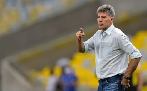 Thiago Ribeiro/AGIF – Treinador do Rubro-negro não escondeu a satisfação pela vitória sobre o Inter