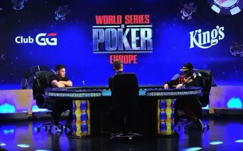 Heads-up da WSOP Europa (Foto: PokerNews)