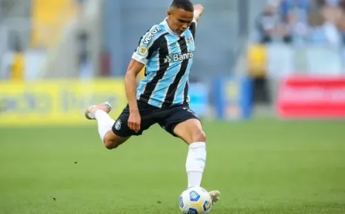 Foto: Pedro H. Tesch/AGIF – Vanderson foi um dos destaques do Grêmio, mesmo numa temporada ruim da equipe