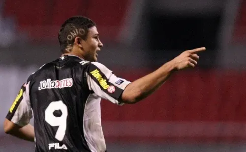 Foto:Foto: Fábio Castro/AGIF – Elkeson está muito próximo de retornar ao Brasil e Botafogo monitora situação
