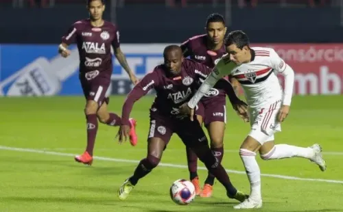 Foto: (Marcello Zambrana/AGIF) – A Ferroviária acabou senda eliminada no Campeonato Paulista 2021 para o São Paulo, que acabou como campeão daquela edição