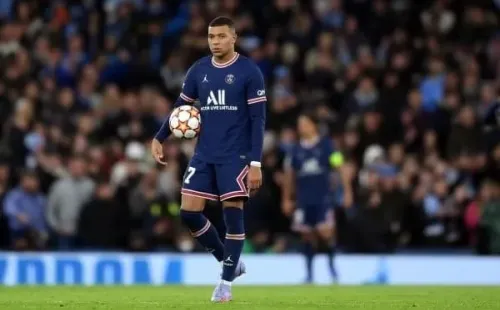 Real ou PSG? Qual futuro de Mbappé? (Photo by Laurence Griffiths/Getty Images)