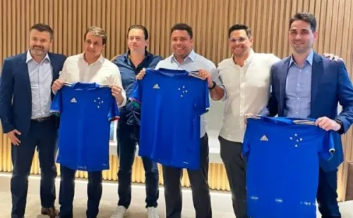 Foto: Twitter Oficial Cruzeiro EC/Divulgação | Em pouco tempo de gestão, R9 já está conseguindo mostrar a nova face do Cruzeiro