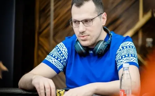 Artur Martirosian (Foto: Partypoker Live)