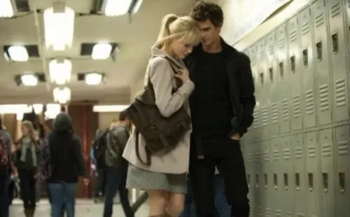 Foto: Reprodução/Sony Pictures – Casal interpretou Peter Parker e Gwen Stacy em filme da Marvel