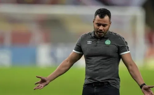 Foto: Thiago Ribeiro/AGIF/ Jair Ventura no comando do Juventude.