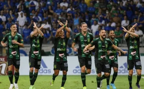 (Foto: Fernando Moreno/AGIF) América alcança feito histórico sobre o Cruzeiro