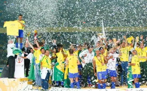 Alain Gadoffre / Onze / Icon Sport via Getty Images/ Seleção Brasileira campeã da Copa do Mundo 2022.