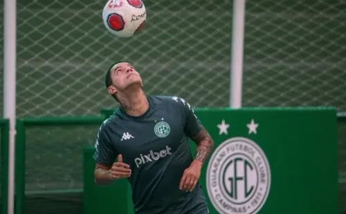 Foto: (Flickr Oficial Guarani/Thomaz Marostegan/Guarani FC) – Giovanni Augusto começou a partida contra o Mirassol no banco de reservas do Guarani