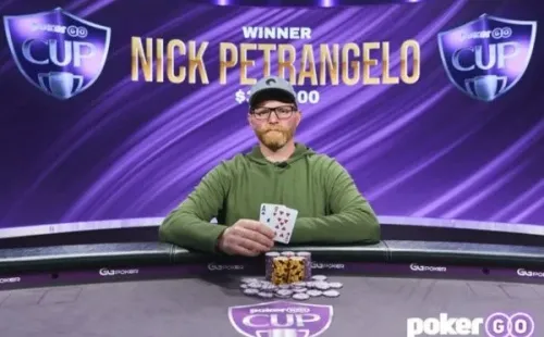 Nick Petrangelo é o líder da série (Foto: Reprodução site oficial PokerGO)
