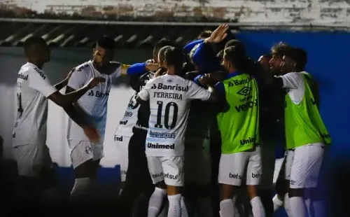 Foto: Maxi Franzoi/AGIF – Grêmio venceu o Aimoré por 2 a 1, fora de casa