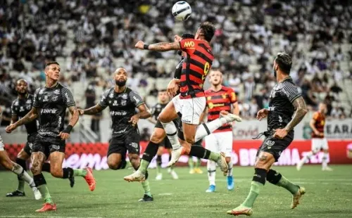 Foto: Kely Pereira/AGIF – Sport e Ceará empataram em 0 a 0