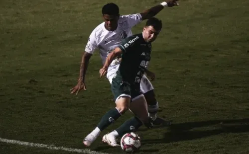 Ettore Chiereguini/AGIF/ Ponte Preta e Guarani em duelo na temporada passada.