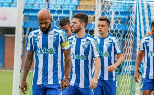 Frederico Tadeu/Avaí/ Bruno Silva em jogo do Avaí.