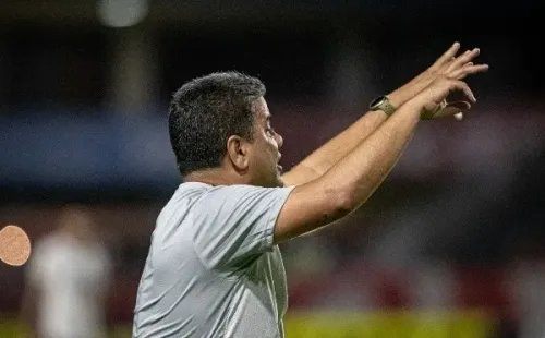 Celio Junior/AGIF – Marcelo Cabo em ação pelo CRB