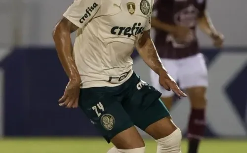 Foto: Flickr Oficial SE Palmeiras/Cesar Greco | Navarro foi o único 9 contratado para 2022