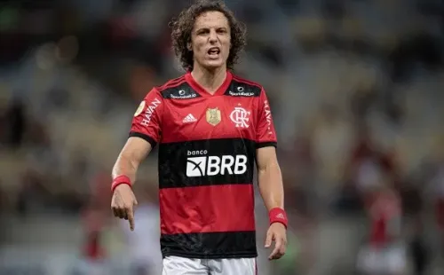 Foto:Jorge Rodrigues/AGIF – David Luiz é um dos 8 atletas que têm contrato expirando agora em dezembro