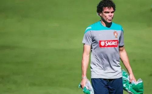 Foto:Daniel Vorley/AGIF – Pepe é brasileiro e defende a seleção de Portugal