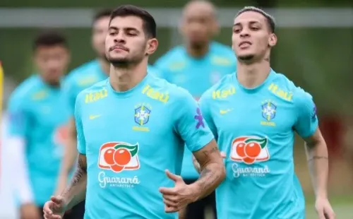 Foto: Fernando Moreno/AGIF – Bruno Guimarães chegou a ser convocado em algumas partidas pelo técnico Tite, mas perdeu espaço na Seleção