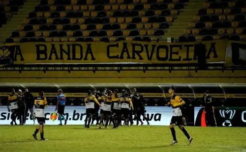 Foto: (Caio Marcello/AGIF) – Em 2021, o Criciúma conseguiu eliminar uma equipe de Série A na Copa do Brasil