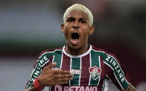 Foto: Thiago Ribeiro/AGIF – John Kennedy é o algoz do Flamengo; atacante é conhecido por ter balançado as redes contra o Rubro-Negro em todas as categorias na base, além de ter feito dois gols no triunfo de 2021, no segundo turno do Brasileirão
