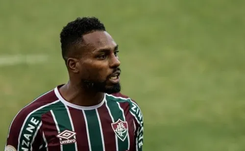 Luccas Claro fica no Fluminense (Foto: Thiago Ribeiro/AGIF)