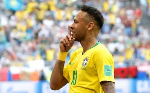 Foto: Fatih Aktas/Anadolu Agency/via Getty Images – Neymar pode ser o primeiro jogador desde Pelé a usar a camisa 10 do Brasil em três ou mais Mundiais; jogador é a maior esperança brasileira em busca do hexacampeonato