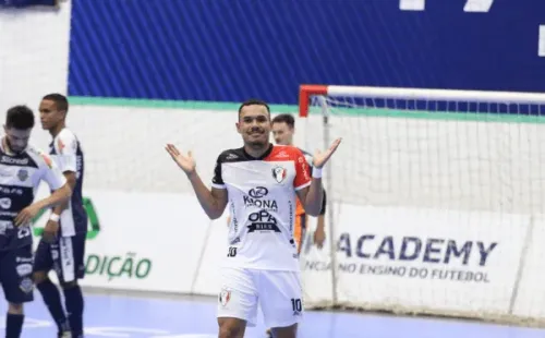Pato e Joinville fizeram jogo digno de campeões da LNF. Foto: Juliano Schmidt