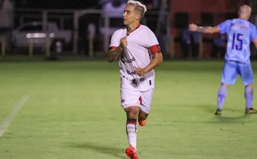 Foto: Renan Oliveira/AGIF – Jadson tem dois gols em 11 jogos pelo Leão