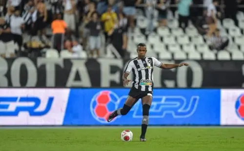 Foto:Thiago Ribeiro/AGIF | Botafogo empresta Fabinho ao Sport Recife