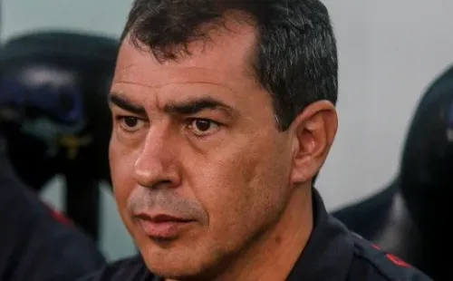 Carille foi demitido do comando do Athletico Paranaense     (Foto: Gabriel Machado/AGIF)