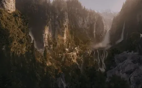 Cenas do filme O Senhor dos Anéis (Reprodução/Warner Bros.)