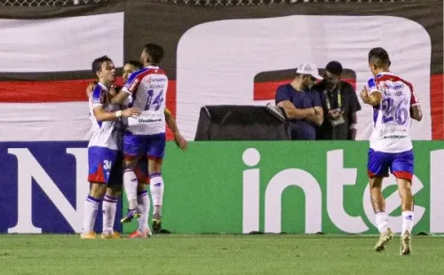 Foto: Renan Oliveira/AGIF – O Fortaleza levou a melhor com gol marcado por Yago Pikachu