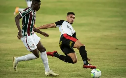 Foto: Jorge Rodrigues/AGIF – Adryelson tem chances de voltar ao Brasil no meio de 2022