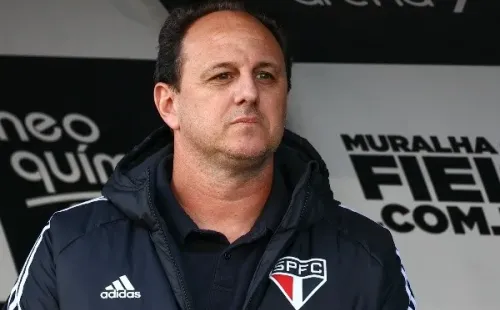 Marcello Zambrana/AGIF/ Ceni é o único técnico brasileiro dos seis primeiros colocados no Brasileirão.