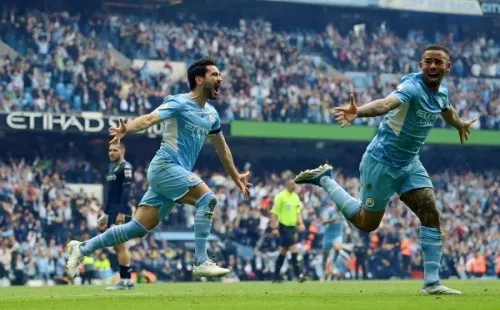 Getty Images/Photo by Michael – Gundogan marca dois, vira o jogo e dá título inglês ao Manchester City