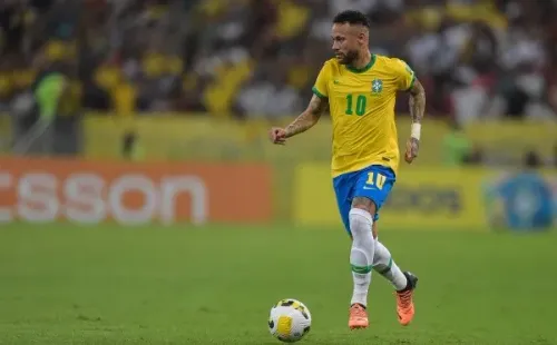 Foto:Thiago Ribeiro/AGIF | Santos trabalha para se reaproximar de Neymar