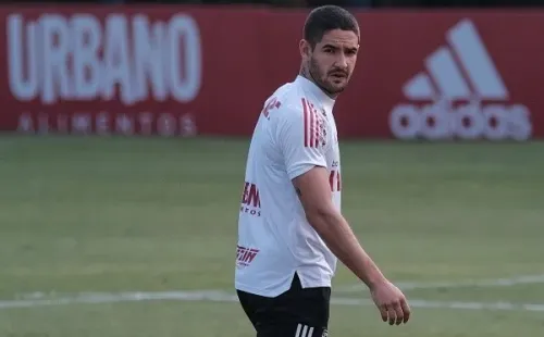 Foto:Marcello Zambrana/AGIF – Último time de Pato no Brasil foi o São Paulo