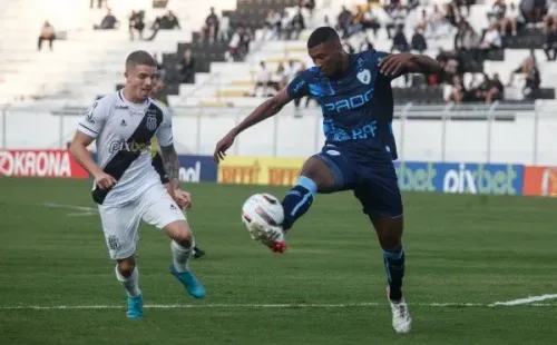 Foto: Rogério Capela/AGIF – Jogador tem duas assistências na temporada pela Ponte Preta