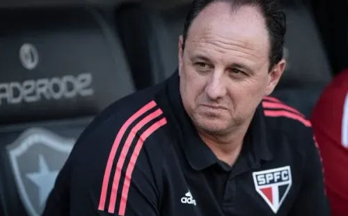 Rogério Ceni quer pelo menos quatro contratações no São Paulo     (Foto: Jorge Rodrigues/AGIF)