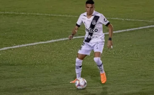 Foto: Rebeca Reis/AGIF – Bruno Rodrigues e mais um defensor estão no radar do Cruzeiro