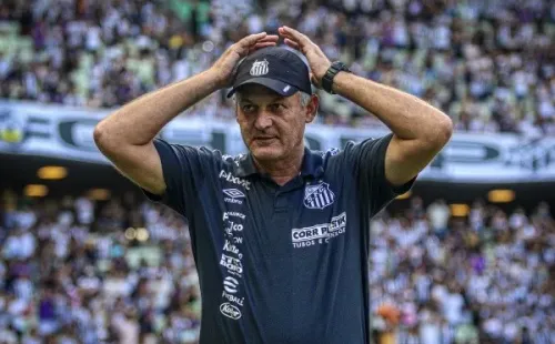 Agif/Lucas Emanuel – Técnico Lisca sofre com críticas da torcida do Santos