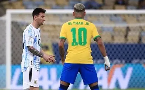 Foto: Buda Mendes/Getty Images – Galvão Bueno escolheu Messi e Neymar a Cristiano Ronaldo e Mbappé
