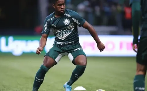 Endrick fez a sua estreia com a camisa do Palmeiras (Foto: Ettore Chiereguini/AGIF)