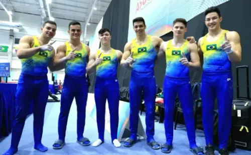 Time masculino do Brasil: Lucas Bitencourt, Caio Souza, Yuri Guimarães, Francisco Barretto, Diogo Soares e Arthur Nory. Foto: Ricardo Bufolin/CBG