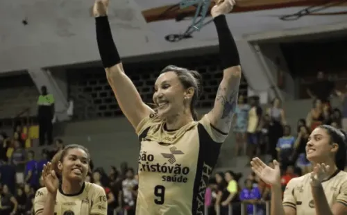 Tiffany (9), um dos pilares do Osasco. Foto: Reprodução/Instagram oficial de Osasco Voleibol Clube/Juliana Ávila