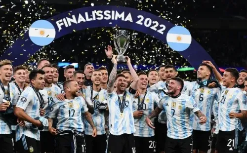 Photo by Claudio Villa/Getty Images – Argentina bate Itália na Finalissima em 2022